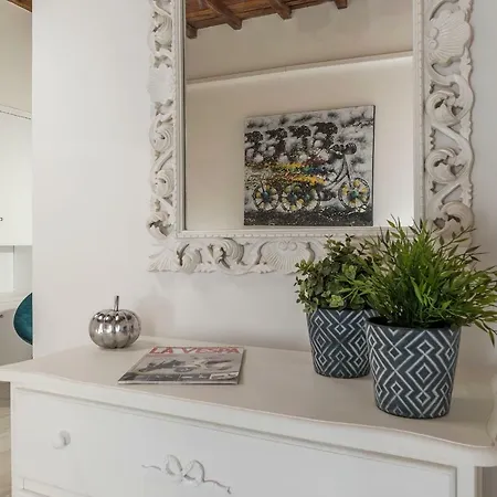 Apartment Vittoria Palace Spanish Steps